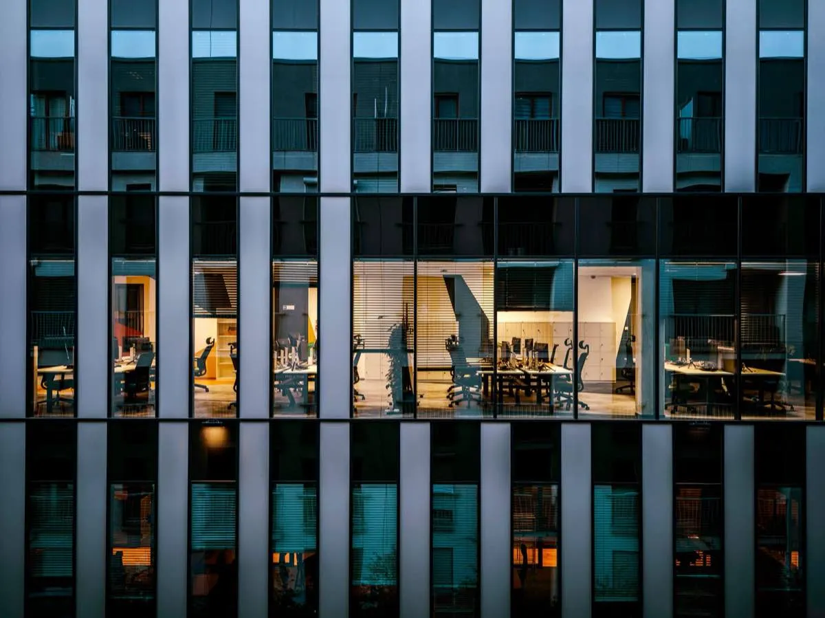 Commercial window services in Carlsbad, CA